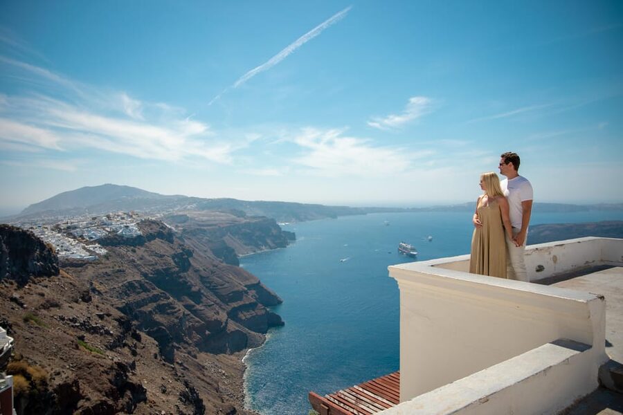 Santorini: Imerovigli or Fira Photoshoot - Timing, comfort, and practical planning