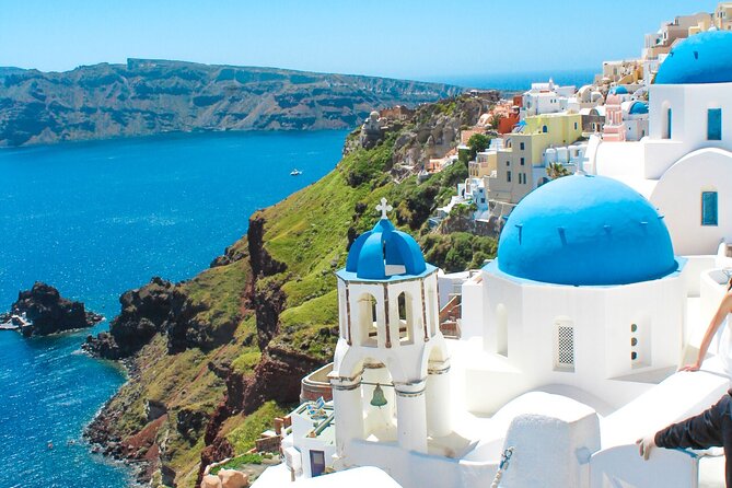 Santorini Instagram and TikTok Photo Spots Private Tour - Why this private Santorini photo tour works