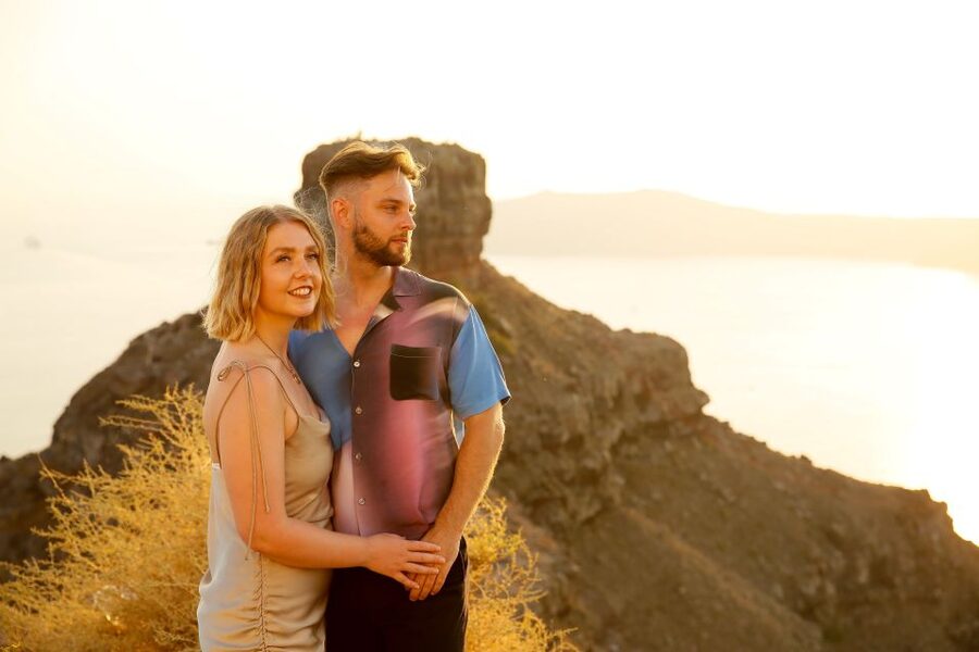 Santorini: Photo Shoot with a Private Vacation Photographer - Key points to know before booking