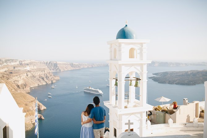 Santorini Walking Tour with a Personal Photographer - Who will get the most from this experience