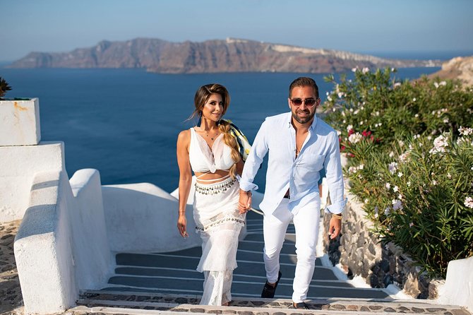 Santorini Walking Tour with a Personal Photographer - Timing, meeting points, and simple planning tips