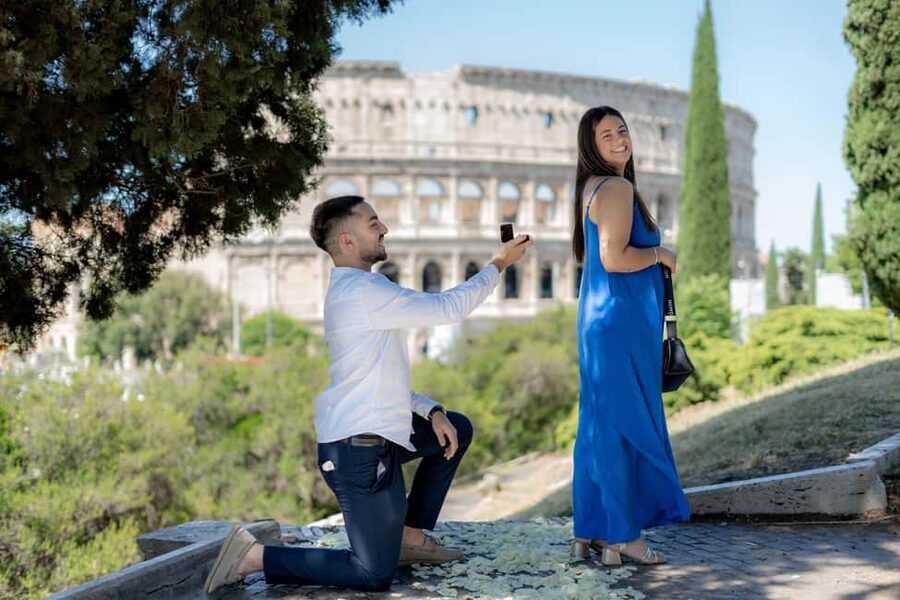 Secret Proposal Photoshoot in Rome + Reel - Key points to know before you book