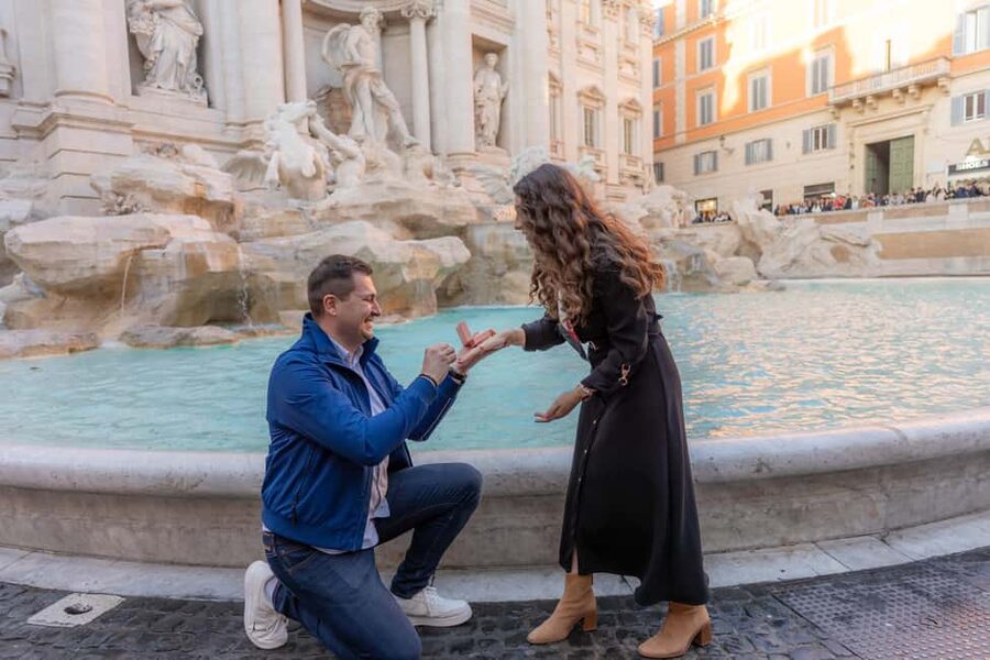 Secret Proposal Photoshoot in Rome + Reel - Delivery within 24 hours