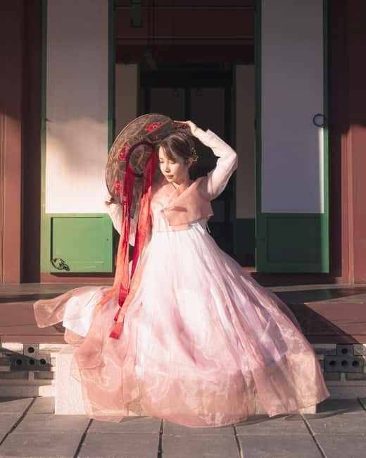 Seoul: Professional Hanbok Photography at Gyeongbok Palace - What you receive after the session