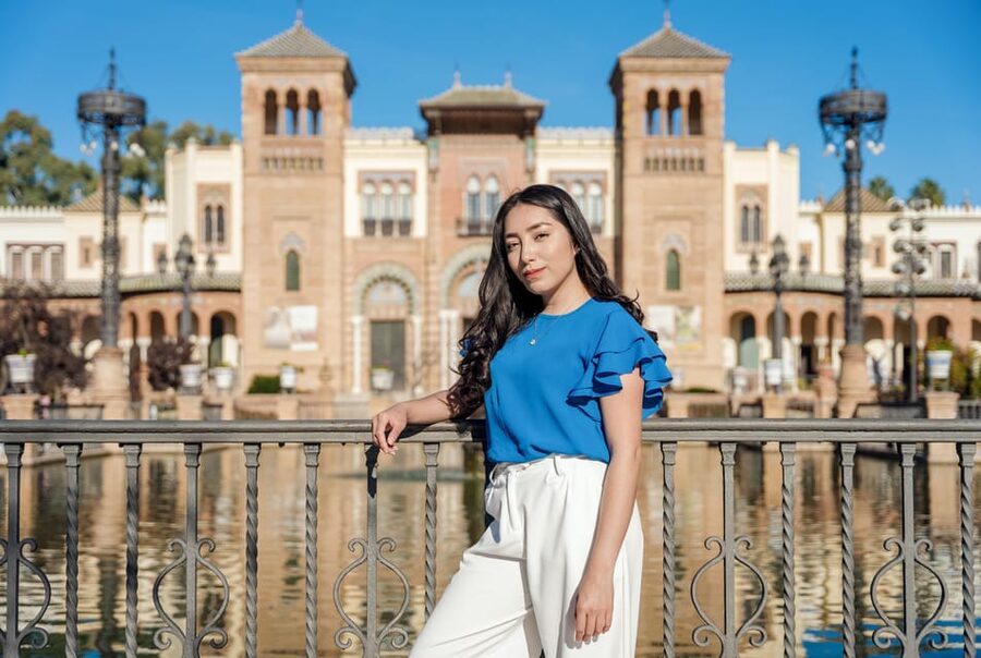 Seville: Professional Photoshoot at Plaza de España - Why a Photoshoot Makes Sense at Plaza de España