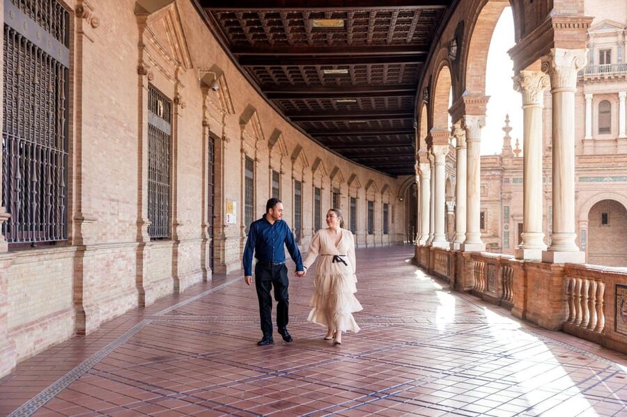 Seville: Professional Photoshoot at Plaza de España - Price, Packages, and Practical Value