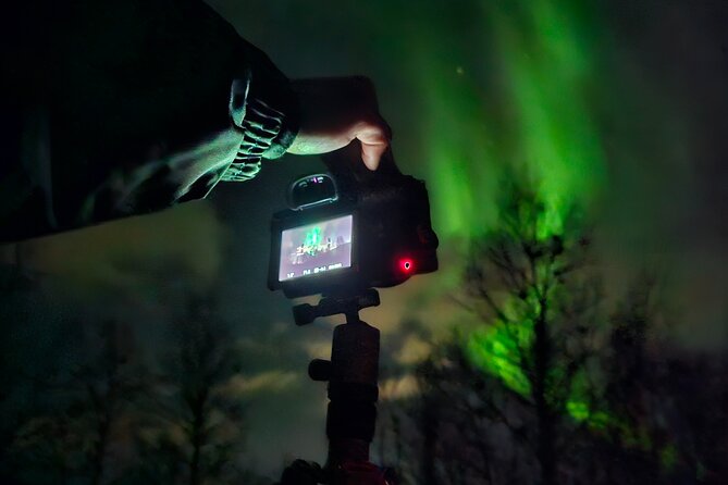 Small Northern Lights Tour Max 8 Guests Pickup and Photography - Campfire food makes the wait worthwhile