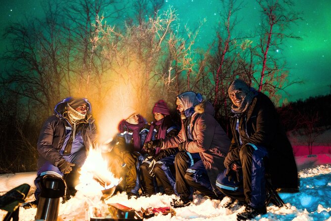 Small Northern Lights Tour Max 8 Guests Pickup and Photography - Who will enjoy this tour most