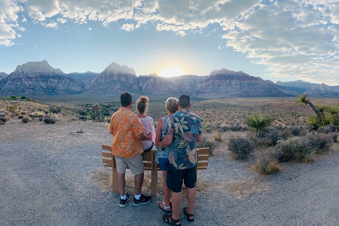 Sunset Hike and Photography Tour near Red Rock with Optional 7 Magic Mountains - What the $149 price really covers
