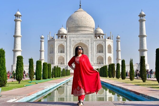 Taj Mahal Tour With Professional Photographer With Rental Saree - Who will enjoy this most