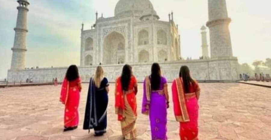 Taj Mahal with Professional Photoshoot - Why combine a photo shoot with a Taj Mahal visit?