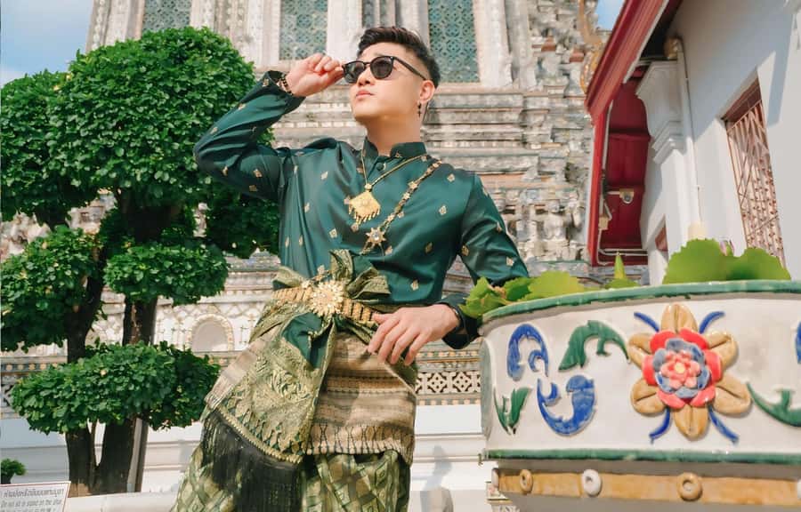 Thai Costume Photographer at Wat Arun/Pho in Bangkok - What you actually receive after the session