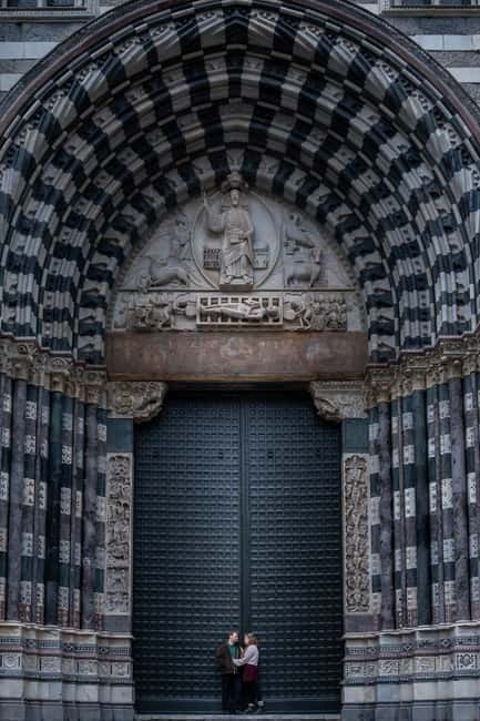 Things to do in Genoa: Private Photoshoot & Walking Tour - Practical Booking Advice for a Better Session