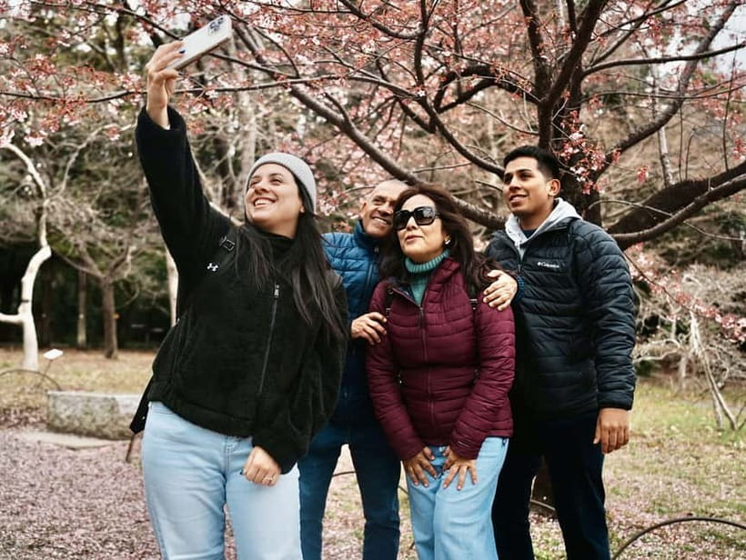 Tokyo: Customized Private Historical Guided Photoshoot Tour - Photography is more than a free extra