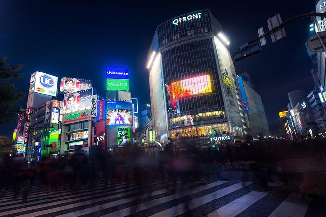 Tokyo Cyberpunk Street Photo Tour - Shibuya Crossing: the main event