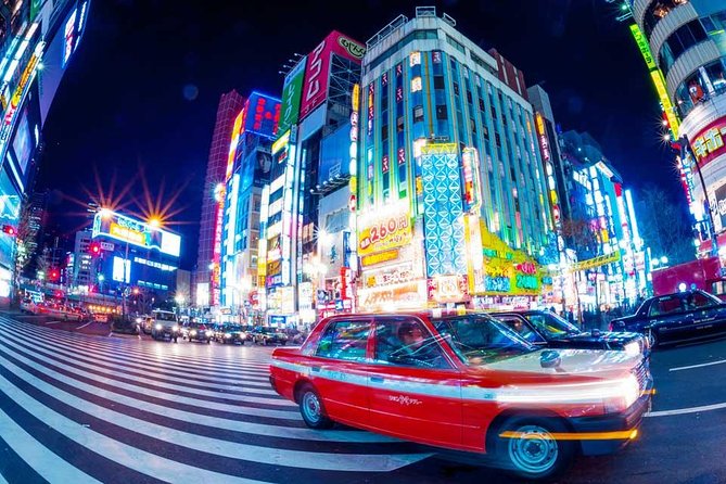 Tokyo Cyberpunk Street Photo Tour - Camera, phone, and tripod advice