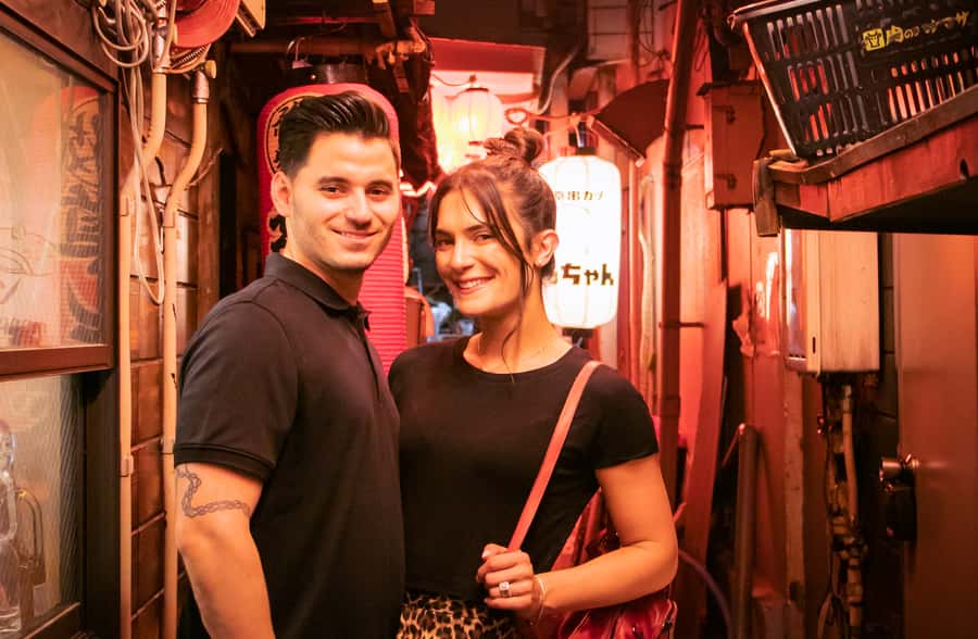 Tokyo: Evening Photography Tour - Kabukicho after dark