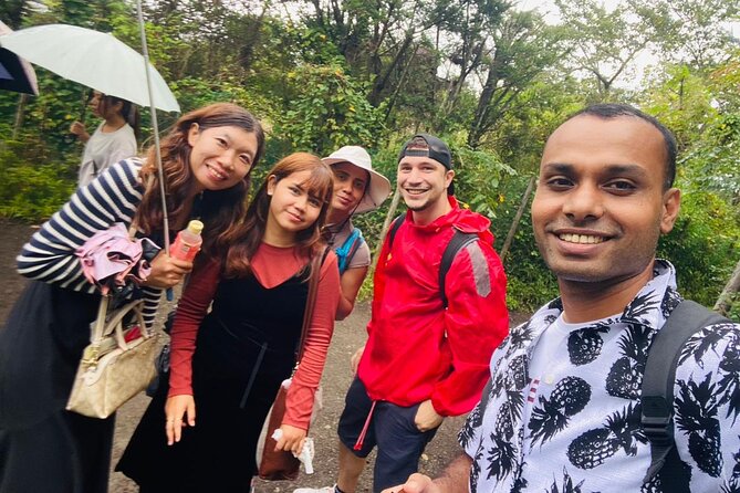 Tokyo: Instagram-Worthy Mt Fuji & Lake Kawaguchiko Day Trip - What the guides add, and where the tour can fall short
