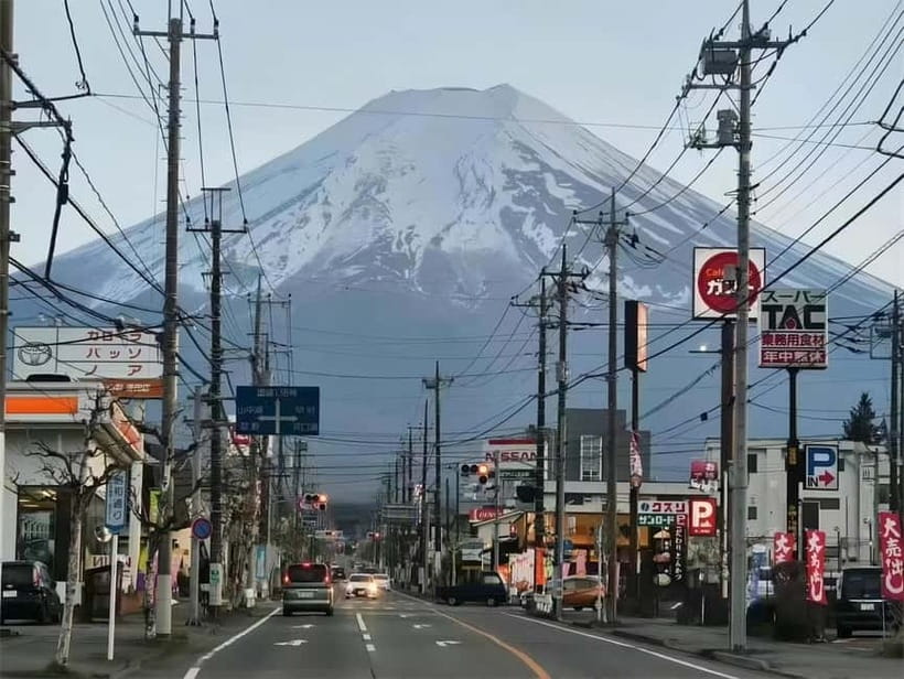 Tokyo: Mt. Fuji & Lake Kawaguchi Instagram Full Day Trip - The long ride from Tokyo to Mount Fuji