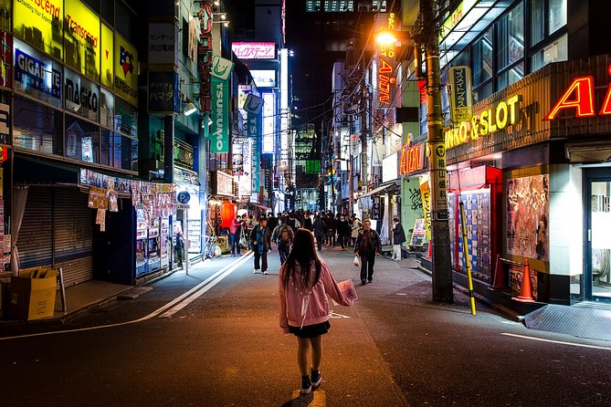 Tokyo Photography Masterclass - Private Photography Lesson - Starting at Hachiko and finding your photographic subject