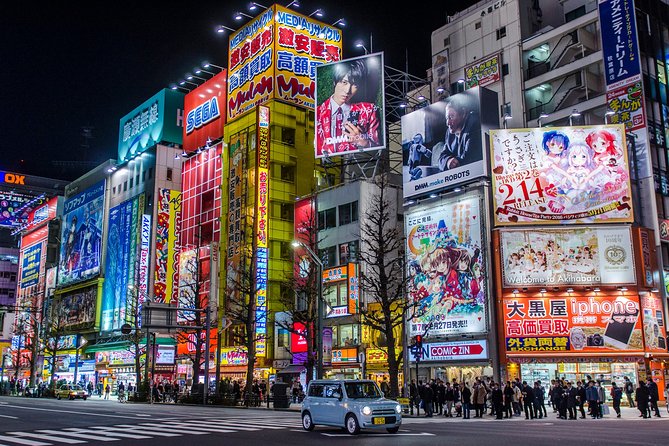 Tokyo Photography Masterclass - Private Photography Lesson - Asakusa and Senso-ji after dark