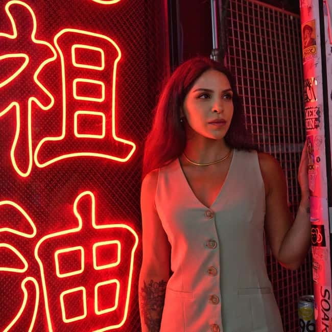 Tokyo: Private photo shoot - Languages, comfort, and practical preparation