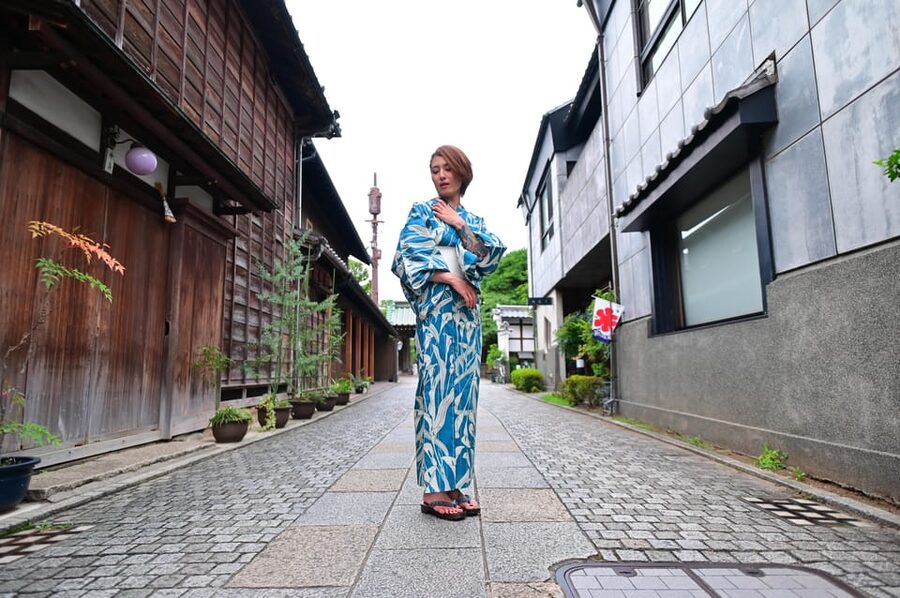 Tokyo Private photo tour with Nightstreet Neon photographer - How the one-hour session is likely to feel