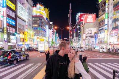 Tokyo Shinjuku Night Photo Tour with Pro Gota