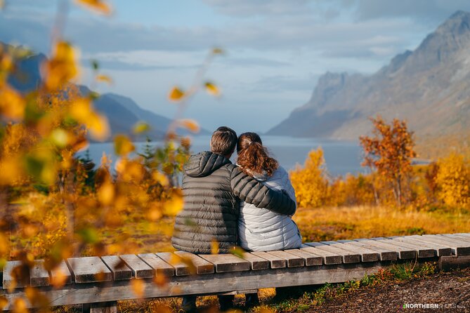 Tromsø: Day trip to the island of Sommarøy through the Fjords - Food, hot drinks, and the extra-cost question