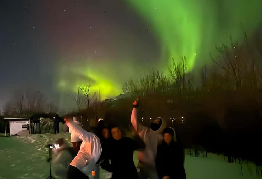 Tromsø: Northern Lights Bus Tour with Free Photography - Who Should Book This Aurora Hunt