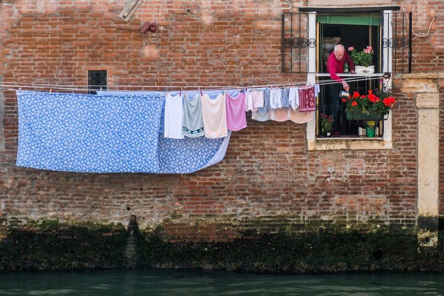 Venice: 2-Hour Private Photo Walk - Finding Venice beyond the crowded routes