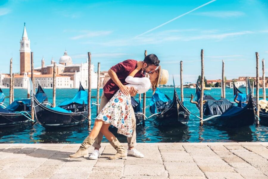 Venice: Photoshoot at Piazza San Marco and the Canals - Key points before you book