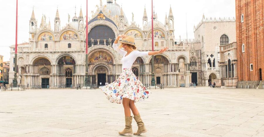 Venice: Photoshoot at Piazza San Marco and the Canals - Why a Venice photoshoot makes sense