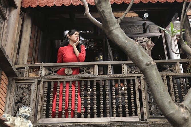 Vietnamese Ao Dai Photoshoot at Iconic Landmarks in Ho Chi Minh - Is $129 good value?