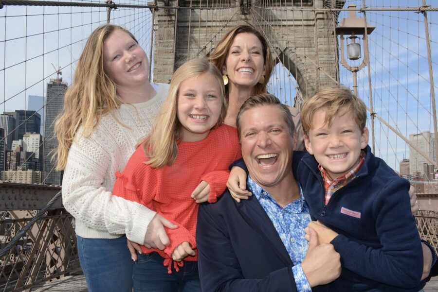 Your NYC Story in Photos: Custom 2-Hour Tour & Photo Shoot - Key points to know before booking