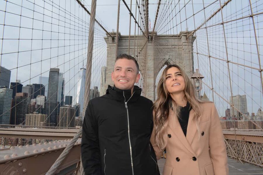 Your NYC Story in Photos: Custom 2-Hour Tour & Photo Shoot - Why this photo tour works well in New York