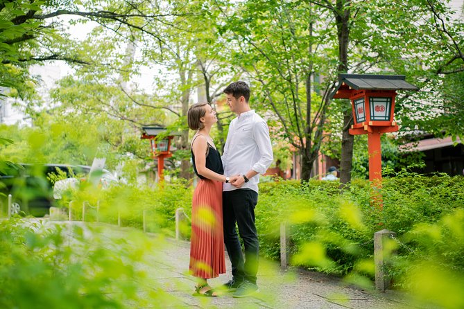 Your Private Vacation Photography Session In Kyoto - Walking through Ishibei-koji