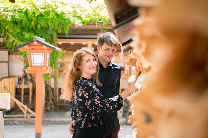 Your Private Vacation Photography Session In Kyoto - What Satoshi adds beyond the camera